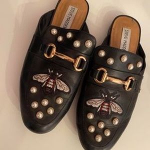 Steve Madden flat mules